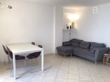 appartement en plein centre ville entre antibes et juan-les-pins