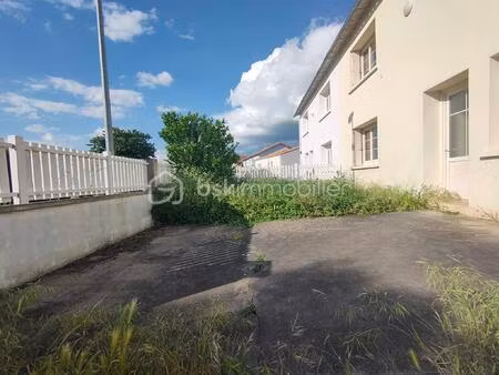 maison de 97 63 m² à saint-hilaire-la-palud