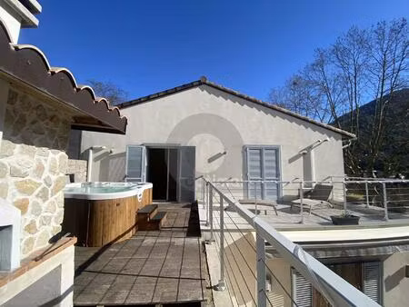 a vendre - belle maison au calme cadre verdoyant