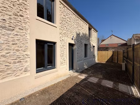 maison de ville d'exception - 3 pièces  91.96 m²  à vendre