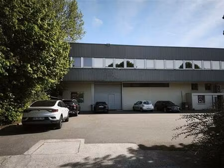 vente local d'activités trappes 1 344 m²