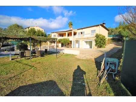 peymeinade vente maison individuelle dans domaine fermé