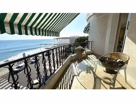menton casino - viager occupe : sublime appartement d'angle en bord et face mer avec...