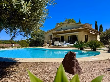 mougins vente villa individuelle avec piscine