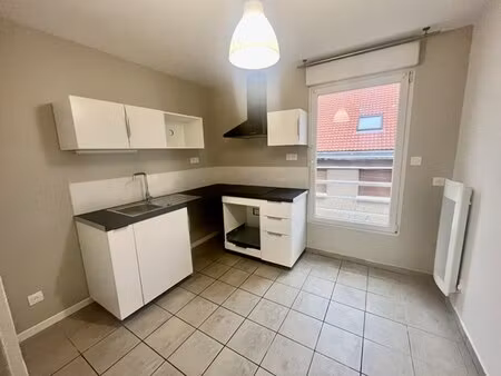 à louer appartement 85 m² – 783 € |calais