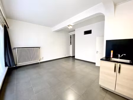 appartement te huur in ieper met 1 slaapkamer