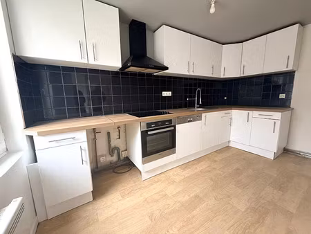 vente maison 4 pièces 69.4 m² à bolbec (76210)  99 500 €