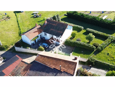 achat maison 8 pièces 99m² auzon 43390