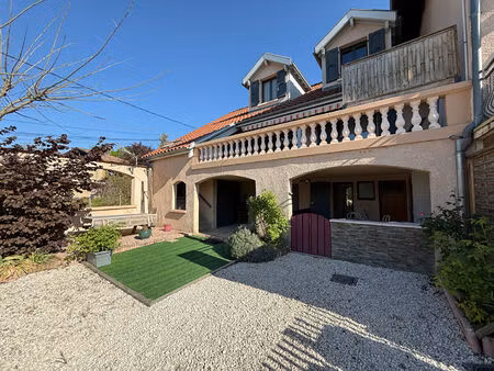 achat maison 7 pièces 187m²