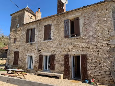 vente maison 6 pièces 137.6 m² à clamecy (58500)  141 000 €