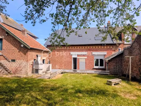 vente maison 5 pièces 131 m² à essigny-le-grand (02690)  151 000 €