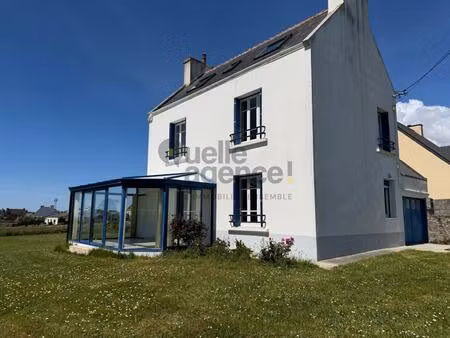 maison 6 pièces de 90 m2 à plouhinec