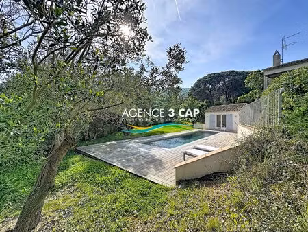 ramatuelle propriété de charme avec vue mer et village