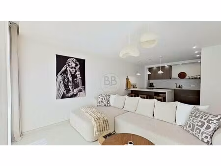 appartement 4 pièces d'exceptions sur fréjus centre.