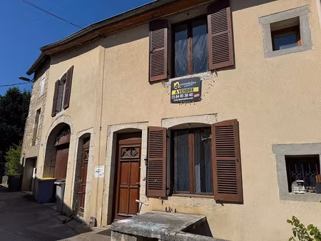 vente maison 6 pièces 148.66 m² à beaufort (39190)  139 000 €