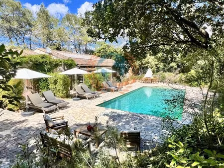 villa individuelle f7 avec piscine