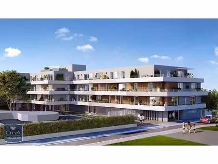 appartement à louer 2 pièces 42.6 m² - nîmes (30) - 627€