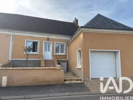 maison de ville à marigné-laillé (72220)