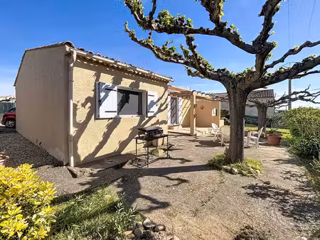 maison de plain-pied 4 pièces à mail avec terrasses