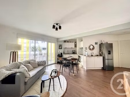 location appartement 3 pièces 59m² clermont ferrand 63100