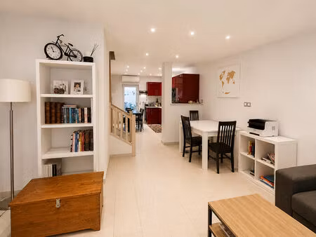 sigean maison 4 pieces avec petite cour.
