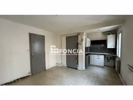 appartement t2 de 33 m² – marseille 3ème – rue de crimée