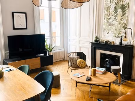 location appartement 3 pièces 78m² lyon 6ème