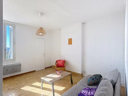 appartement t3 / meublé / climatisation / balcon /