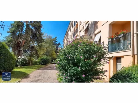 appartement à vendre 4 pièces 67.57 m² - tournus (71) - 79 000€