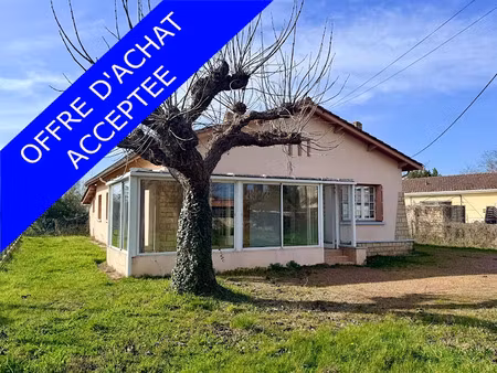 vente maison 4 pièces 106 m² à izon (33450)  199 000 €