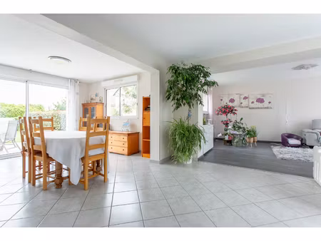 vente mesanger bourg 5 chambres