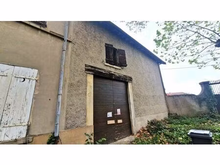 maison de caractère de 100 m² avec fort potentiel - terrain