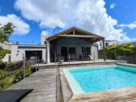 vente maison 9 pièces 265 m² la rochelle (17000)