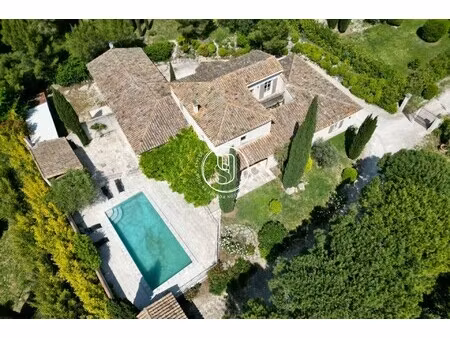 villa de luxe à vendre à saint-rémy-de-provence : 1 995 000 € | 242m²