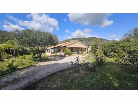 maison 4 pièces - 90 m²