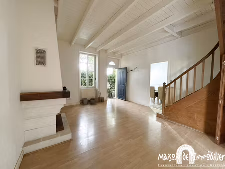 a louer à cognac quartier st jacques - maison meublée de 6