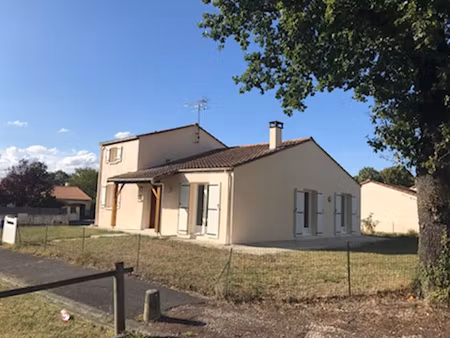 location maison 5 pièces 96m² l isle d espagnac 16340
