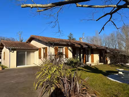 location maison 4 pièces 106m² aire sur l adour 40800