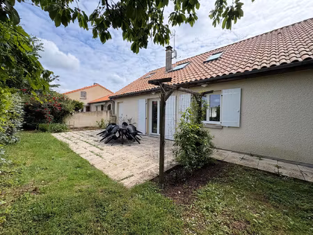 location maison 4 pièces 91m² poitiers 86000