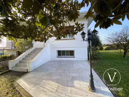 location maison 4 pièces 150m² st sever 40500
