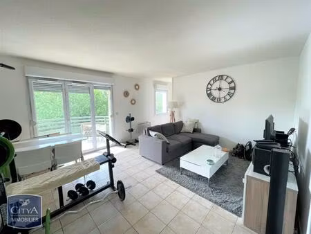 location appartement 2 pièces 49m² montfavet 84140