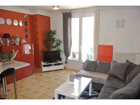 location appartement 2 pièces 44m² toulon 83200