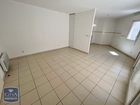 location appartement 3 pièces 60m² toulon 83200