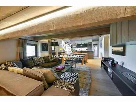 appartement - 5 pieces - 4 chambres - 152.40 m² - loi carrez : 84.23 m²
