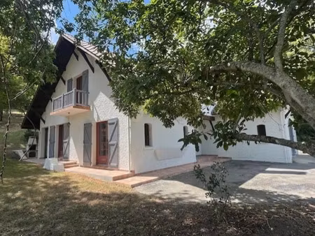vente maison 6 pièces 185 m² à hères (65700)  240 000 €