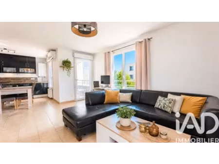 appartement à monteux (84170)