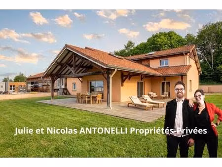 saint just malmont 43240 maison de 1998  177 m² avec depot attenant avec bureaux de 200m2