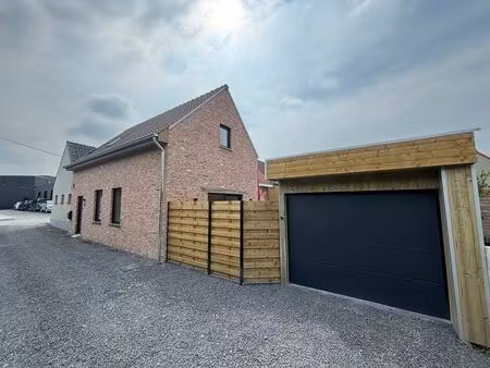 huis te koop in izegem met 2 slaapkamers