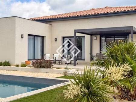 charlie - elégante villa
