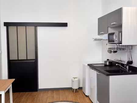 t1 meuble dans immeuble securise st genes